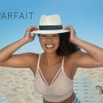femme avec chapeau