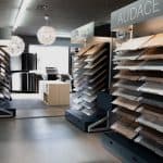 mur de tuiles plancher