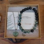 bracelet fait à la maisn