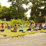Naturaktive yoga extérieur