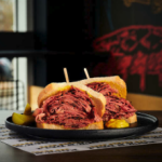 smoked meat rock n deli mirabel